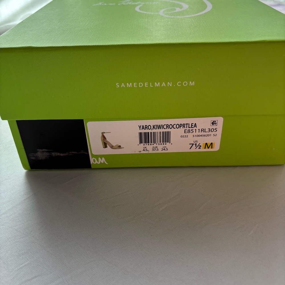 Sam Edelman Yaro Ankle Strap Block Heeled Sandal in Kiwi Size 7.5 - Picture 12 of 12
